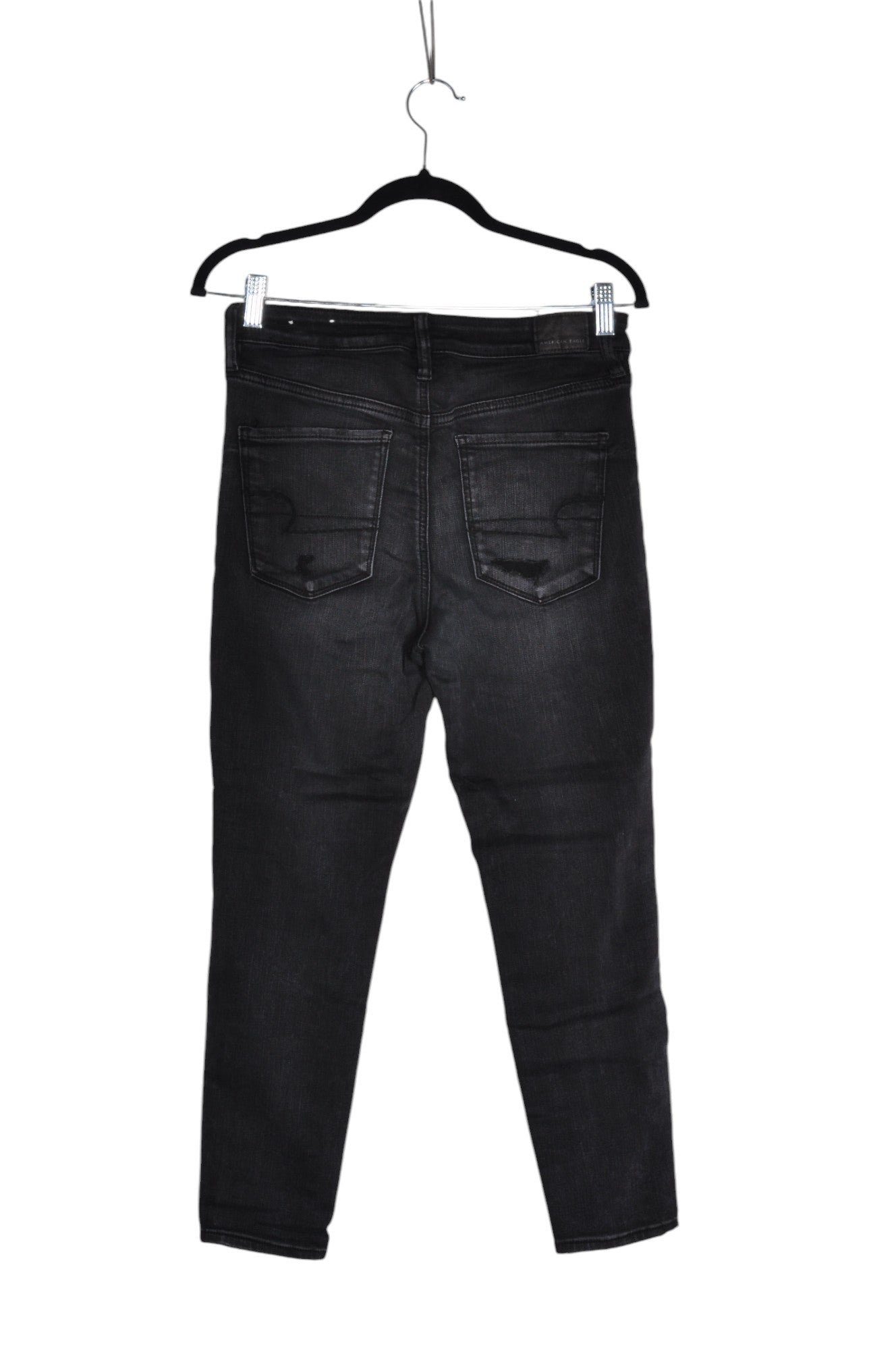 AMERICAN EAGLE Stylish Women's Straight-Legged Black Jeans - Regular Fit Size 8
