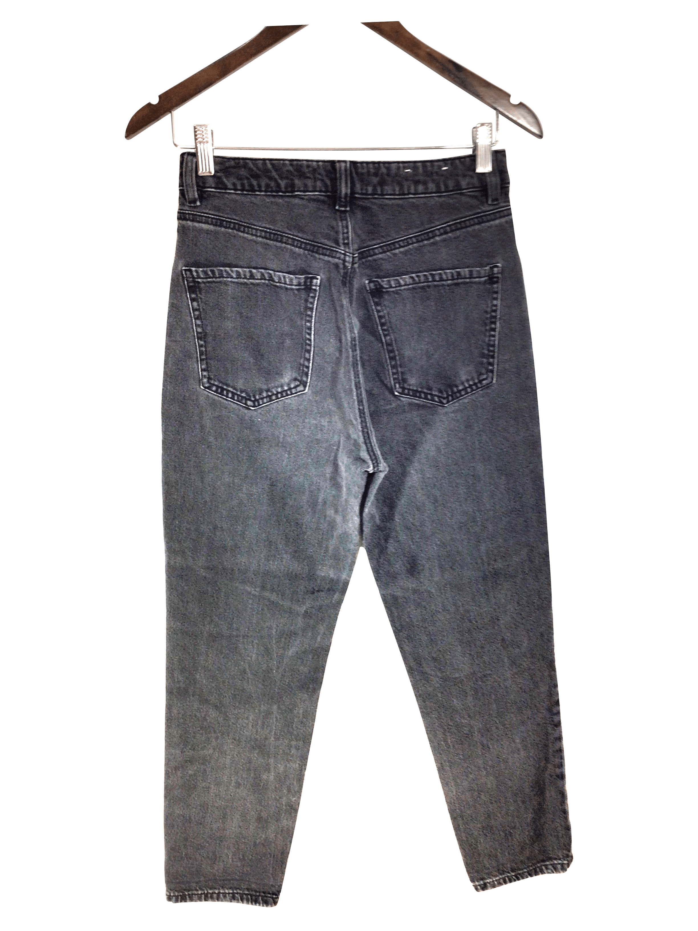 Stylish DYNAMITE Women's Gray Regular Fit Straight-Legged Jeans - Size 26
