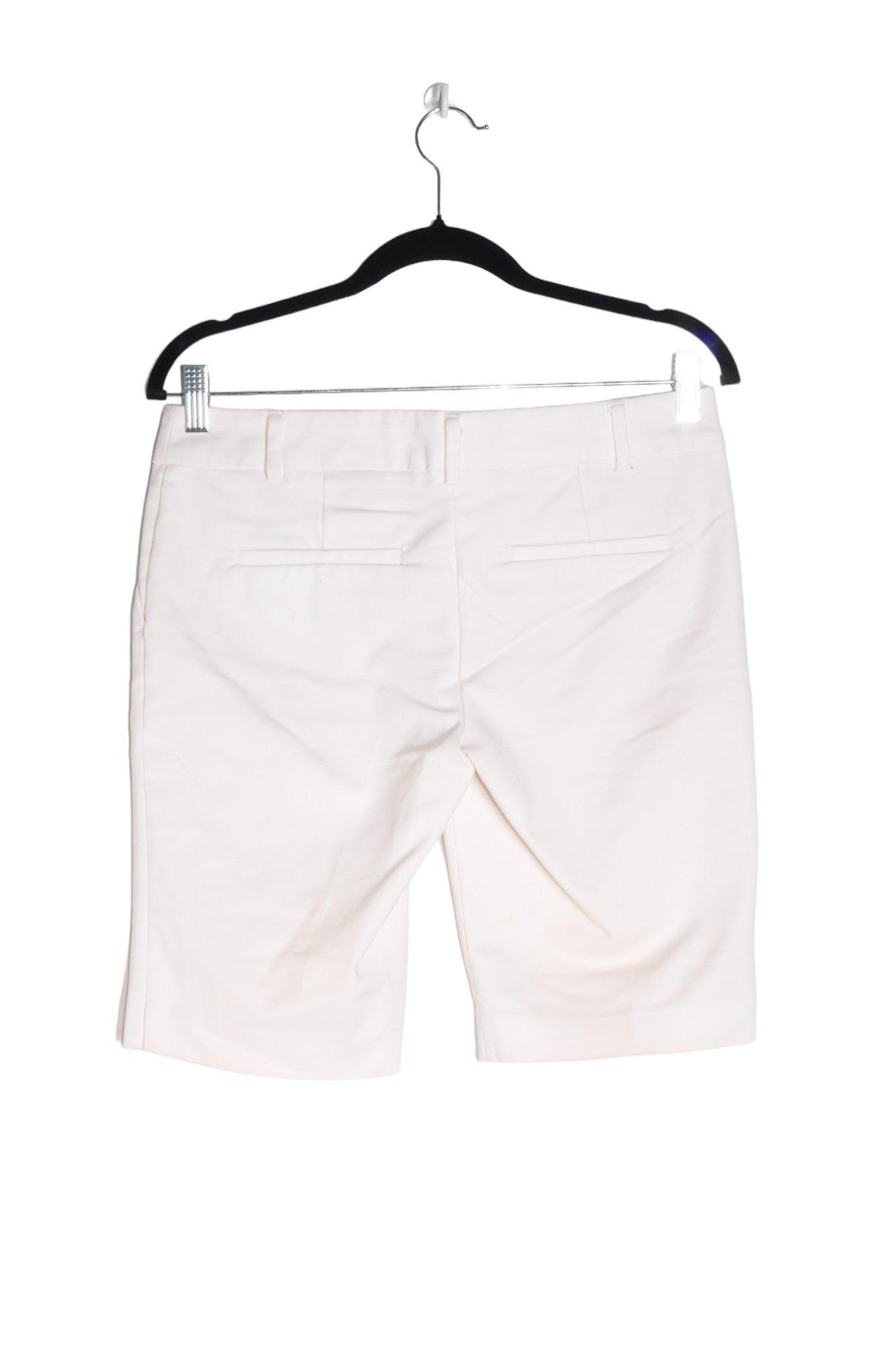RW&CO Women's White Classic Regular Fit Knee-Length Shorts - Size 4