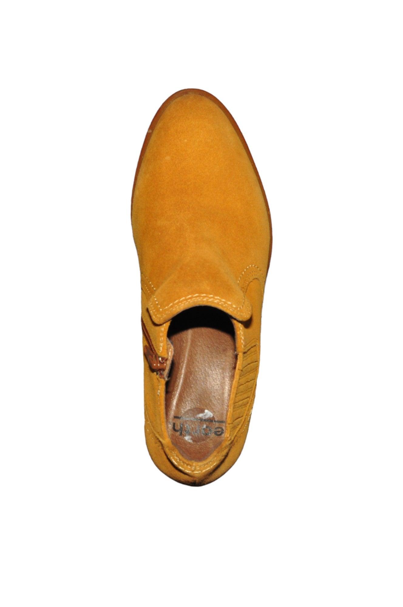 Stylish EARTH Women's Regular Fit Beige Boots - Size 8