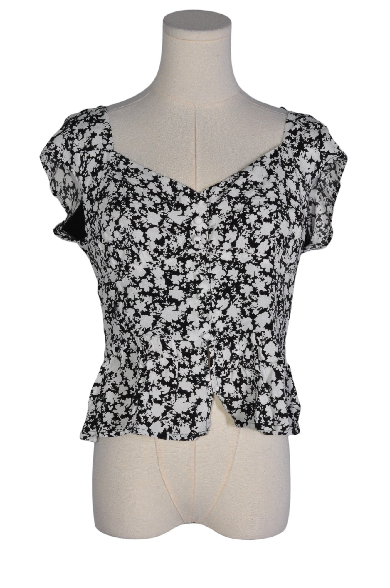 DYNAMITE Stylish Black Regular-Fit Women's Blouses - Size L